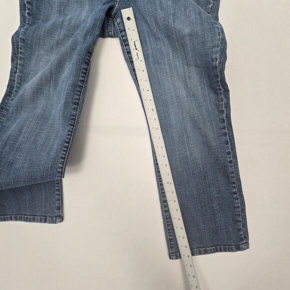 Chico’s Platinum Women’s Size 2 (US 12) Short Bootcut Medium Wash Stretch Jeans - Picture 9 of 12